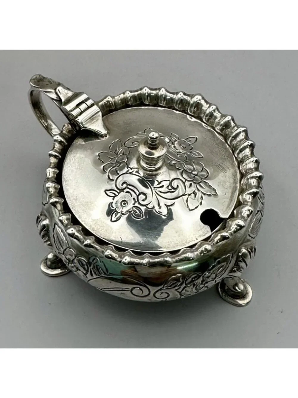 Charles S Green & Co Ltd Mustard Pot Hinged Lid Birmingham 1929 Sterling Silver